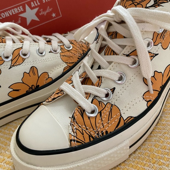 Converse - Picture 4 of 7